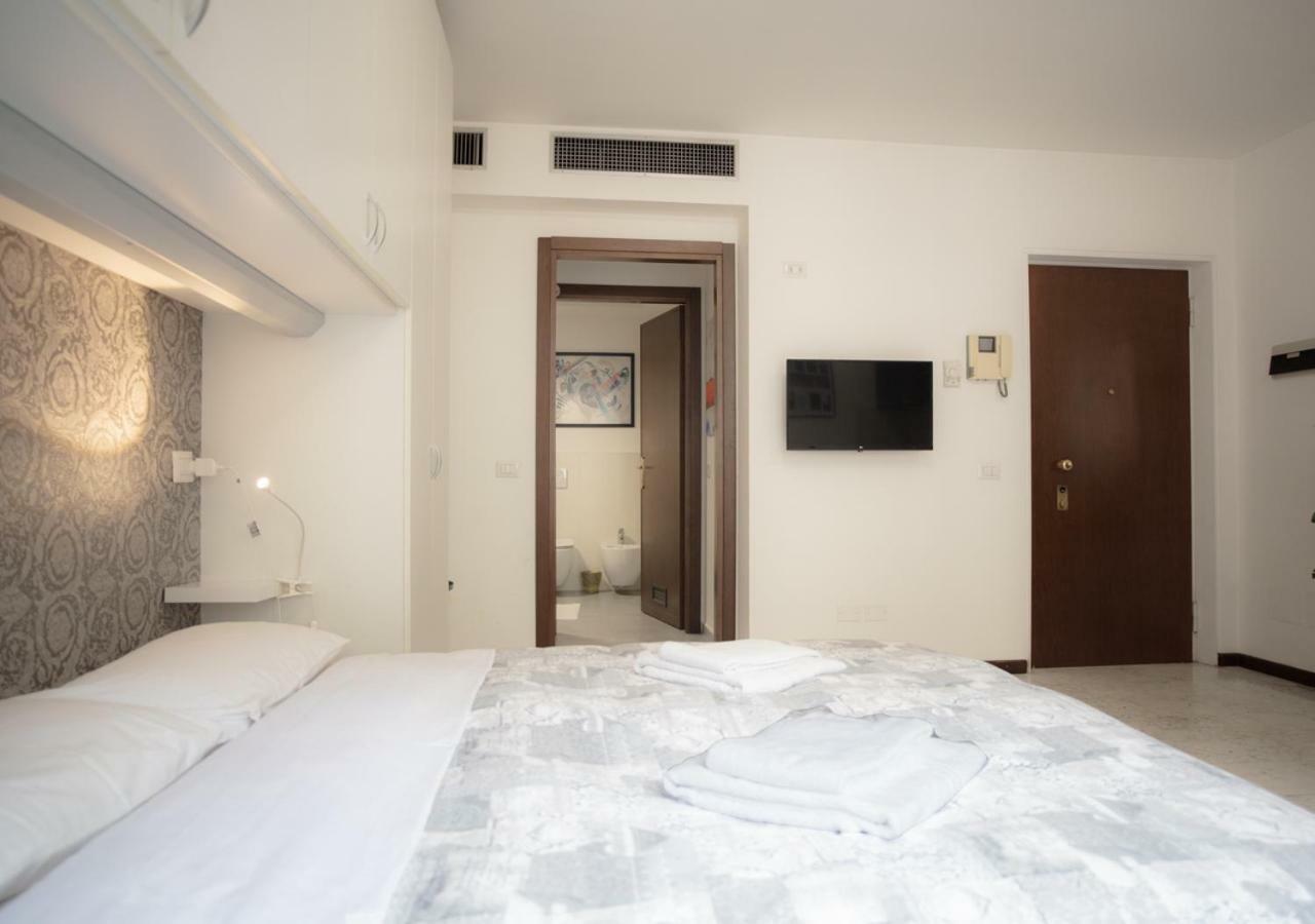 Tadino Studio Milaan Buitenkant foto