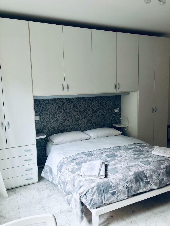 Tadino Studio Milaan Buitenkant foto